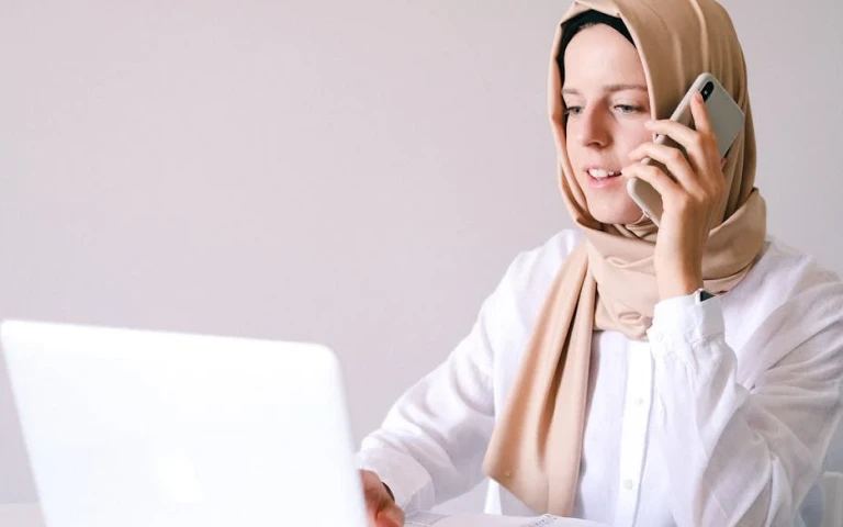 Job seeker preparing for her career